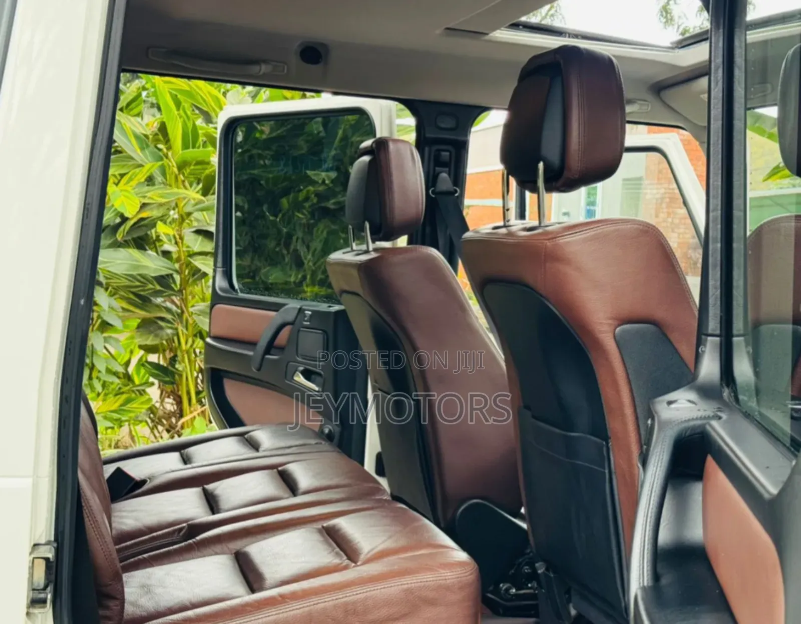 Mercedes-Benz G-Class 2018 White