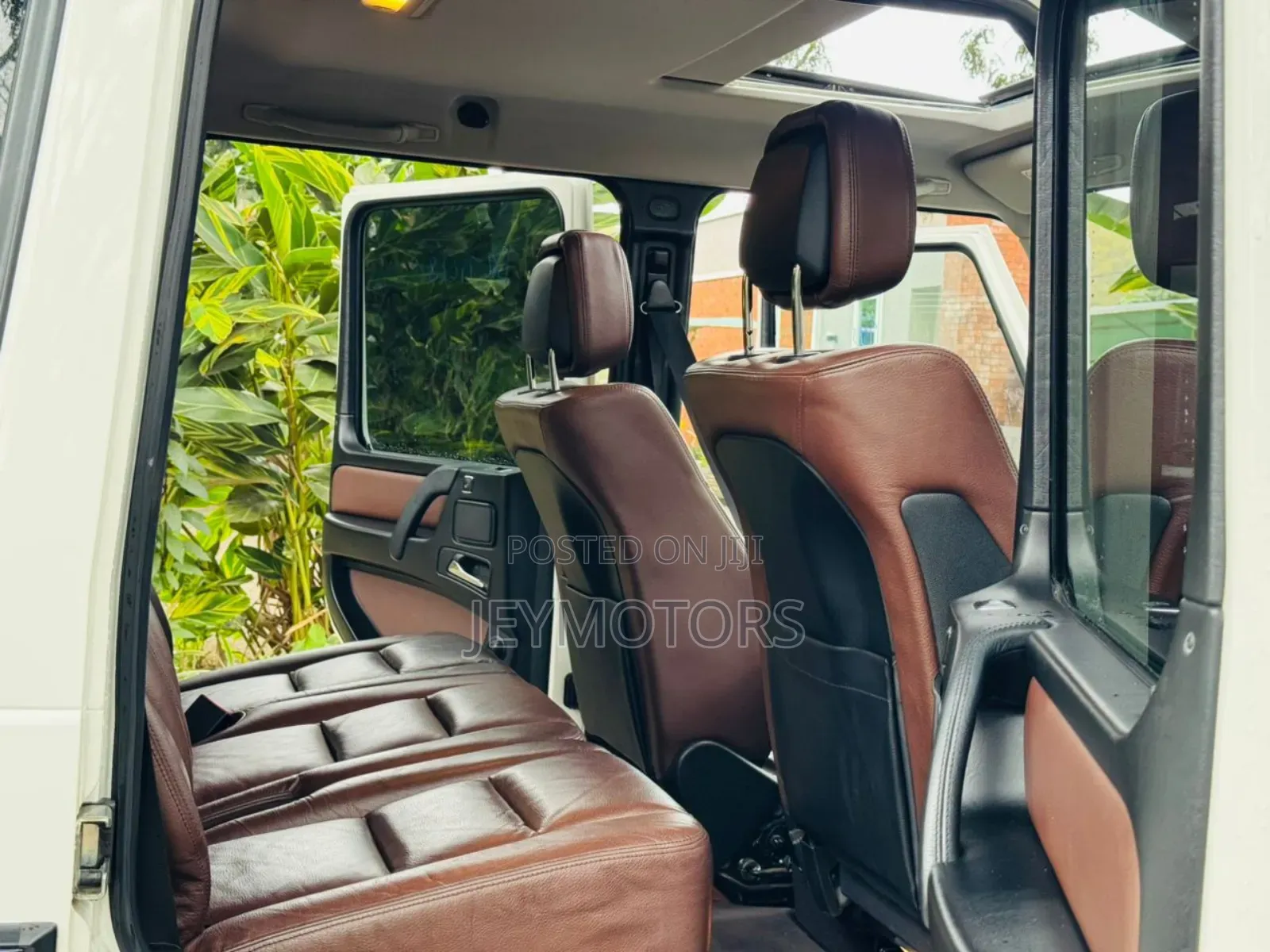 Mercedes-Benz G-Class 2018 White