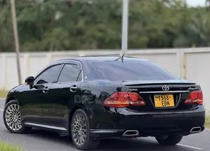 Toyota Crown 2009 Black