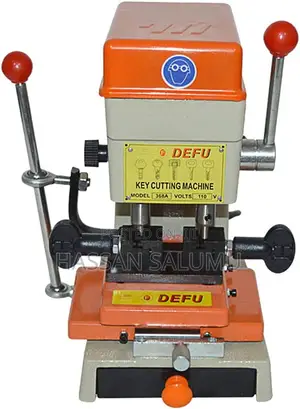 Photo - Key Cutting Machine