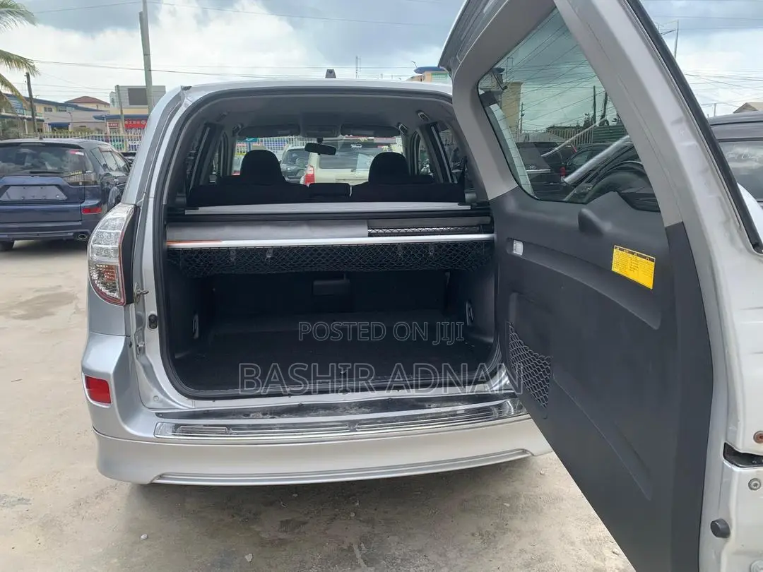Toyota RAV4 I4 2006 Silver