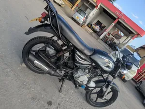 Bajaj Boxer 125 2024 Black