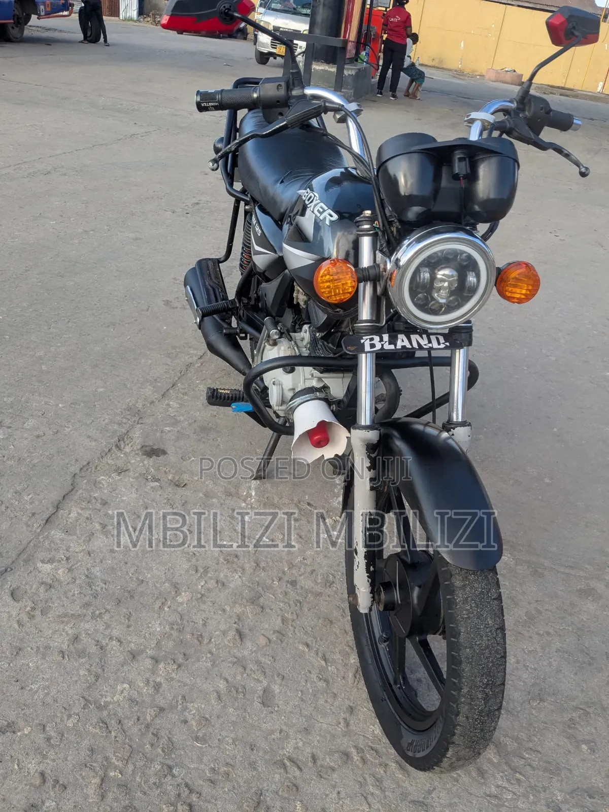 Bajaj Boxer 125 2024 Black