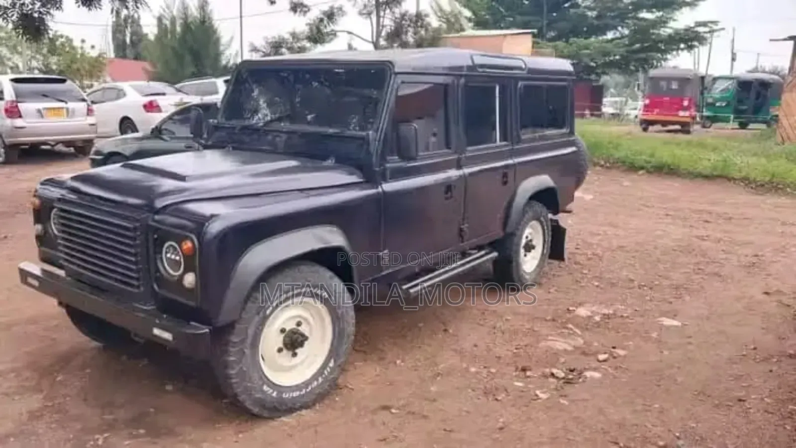 Land Rover Defender 2001 Gray