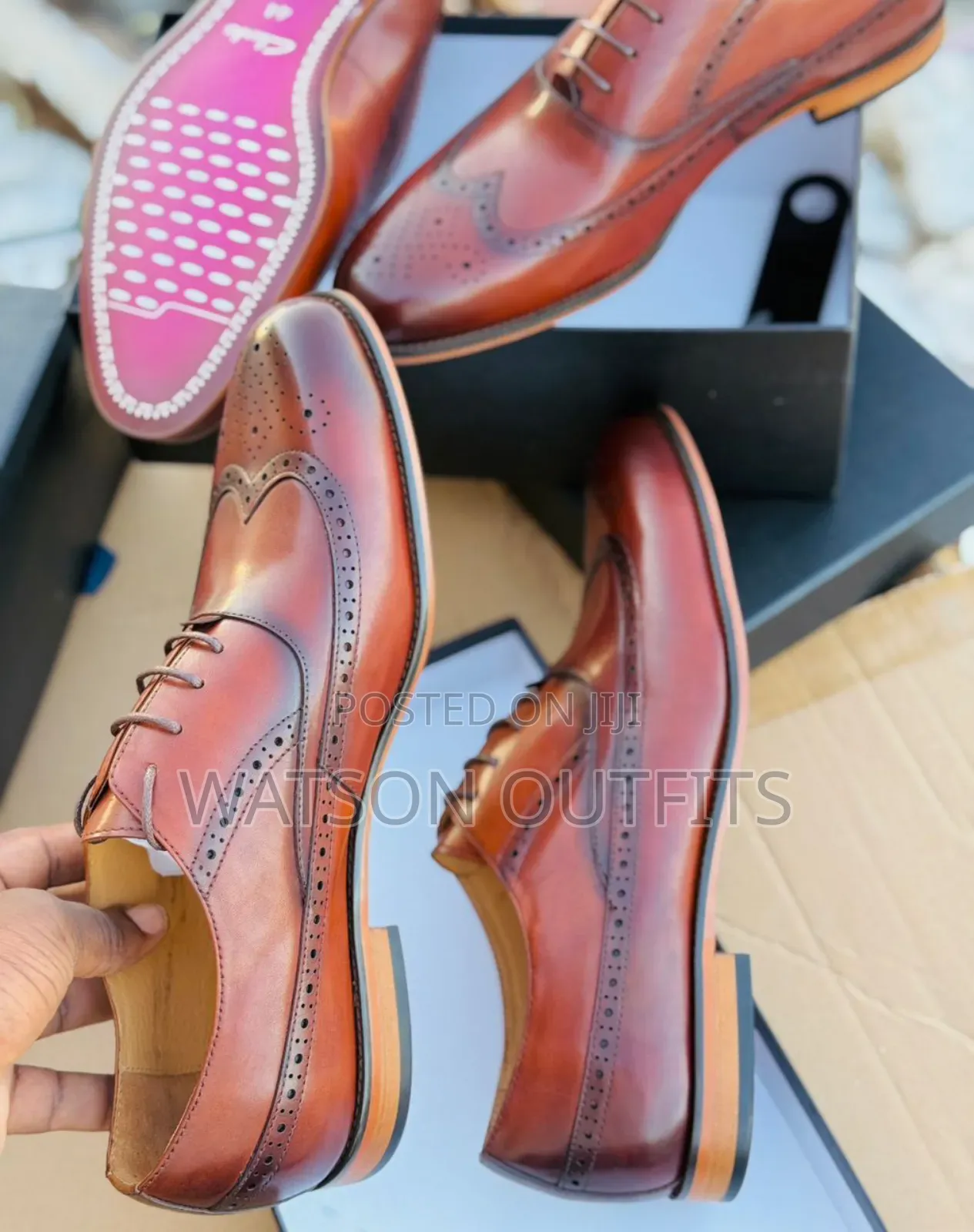 Viatu Good Looking on Feet