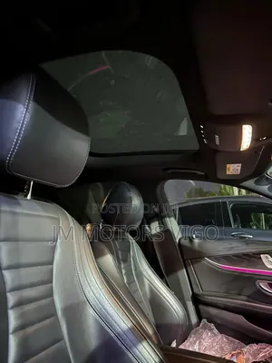 Mercedes-Benz E220 2018 Pearl