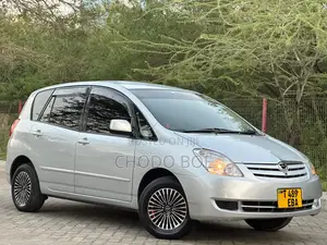 Toyota Corolla Spacio 2006 Silver