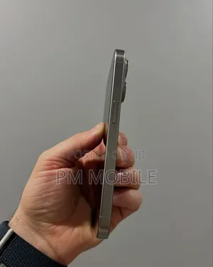 New Apple iPhone 15 Pro Max 256 GB
