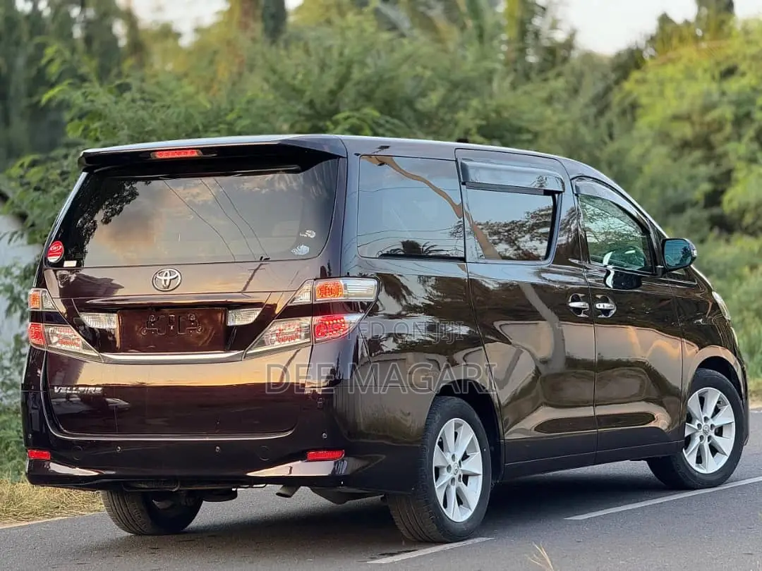 Toyota Vellfire 2009 Black