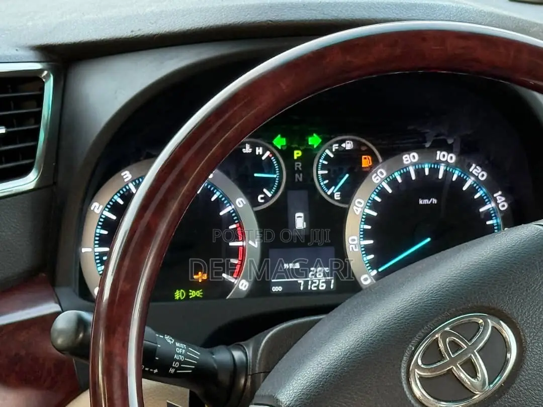 Toyota Vellfire 2009 Black