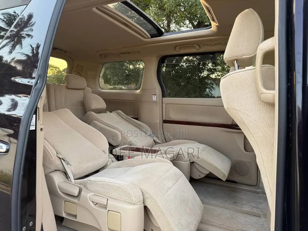 Toyota Vellfire 2009 Black