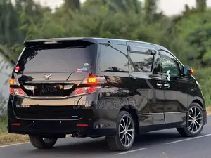 Toyota Vellfire 2011 Black