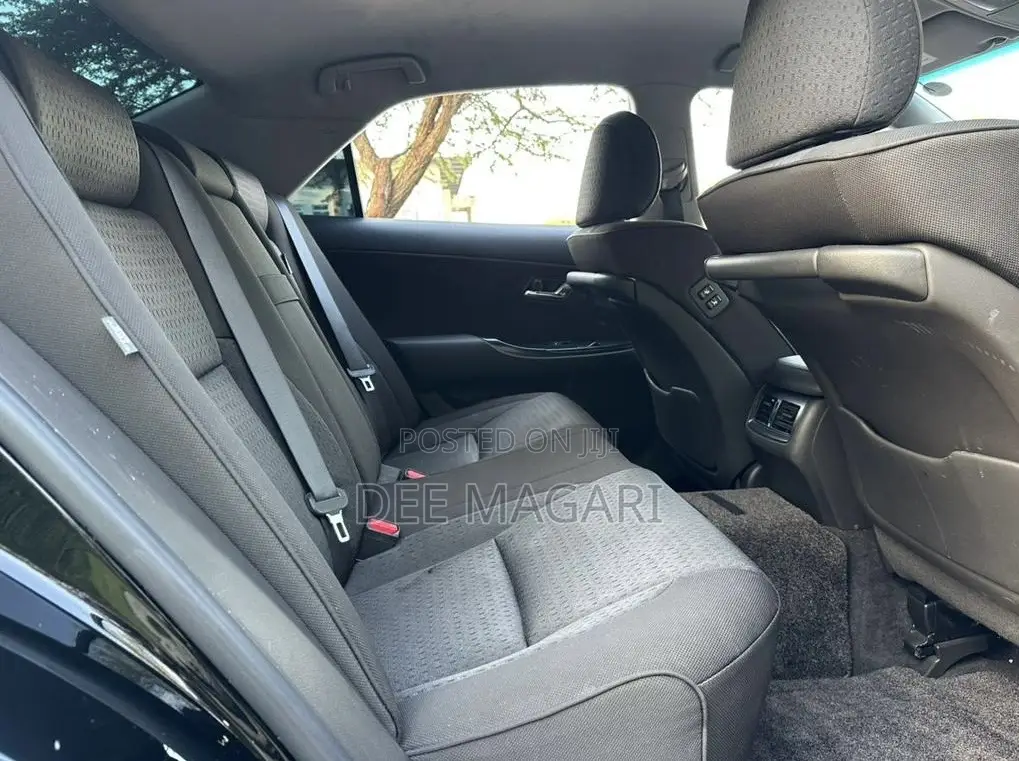 Toyota Crown 2009 Black