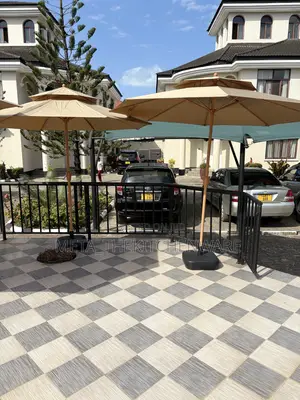 Retractable Garden Umbrella