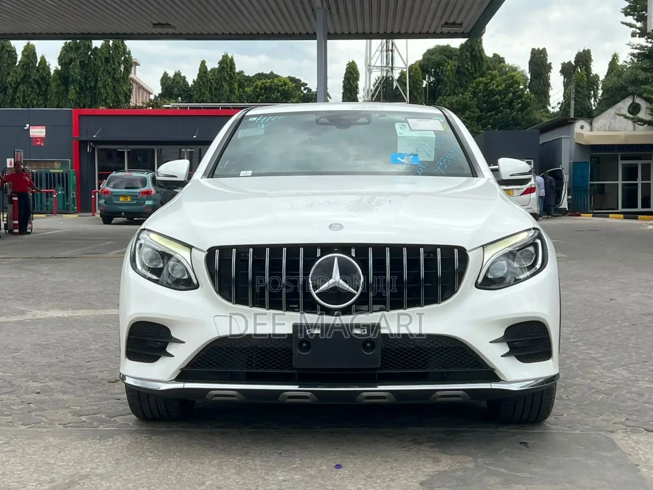 Mercedes-Benz GLC-Class 2017 White
