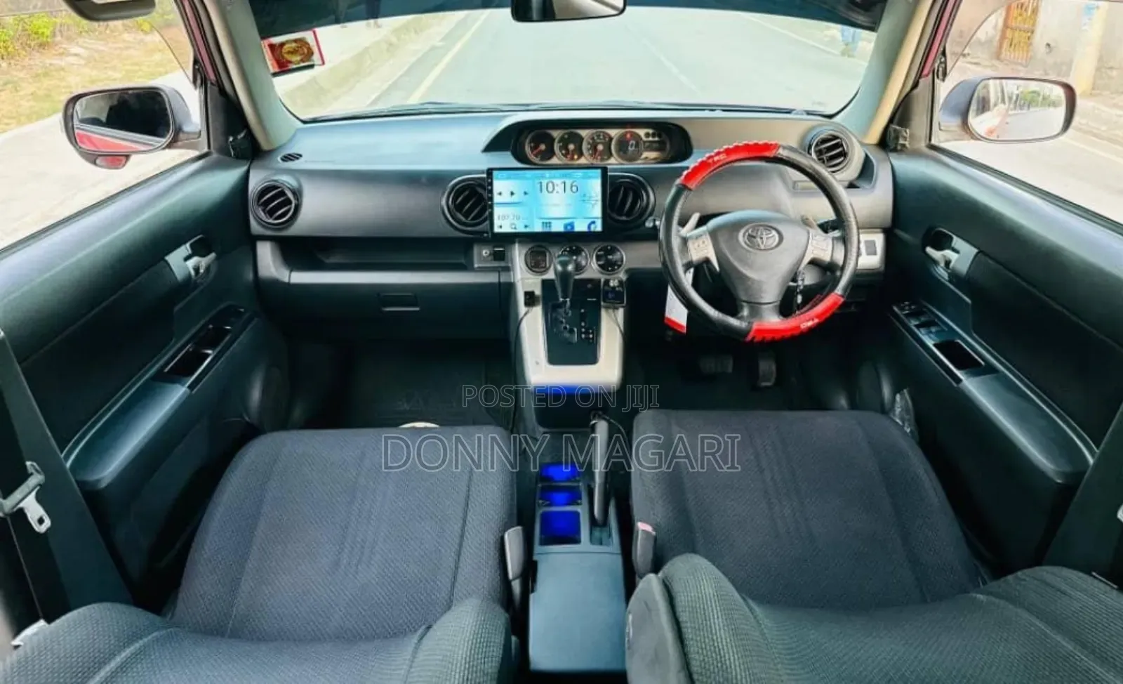 Toyota Corolla Rumion 2008 Red