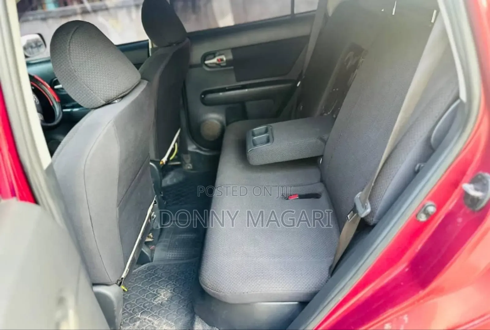 Toyota Corolla Rumion 2008 Red