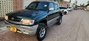 Toyota Hilux 2.5 Cab 2005 Green