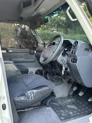 Toyota Land Cruiser 2014 White