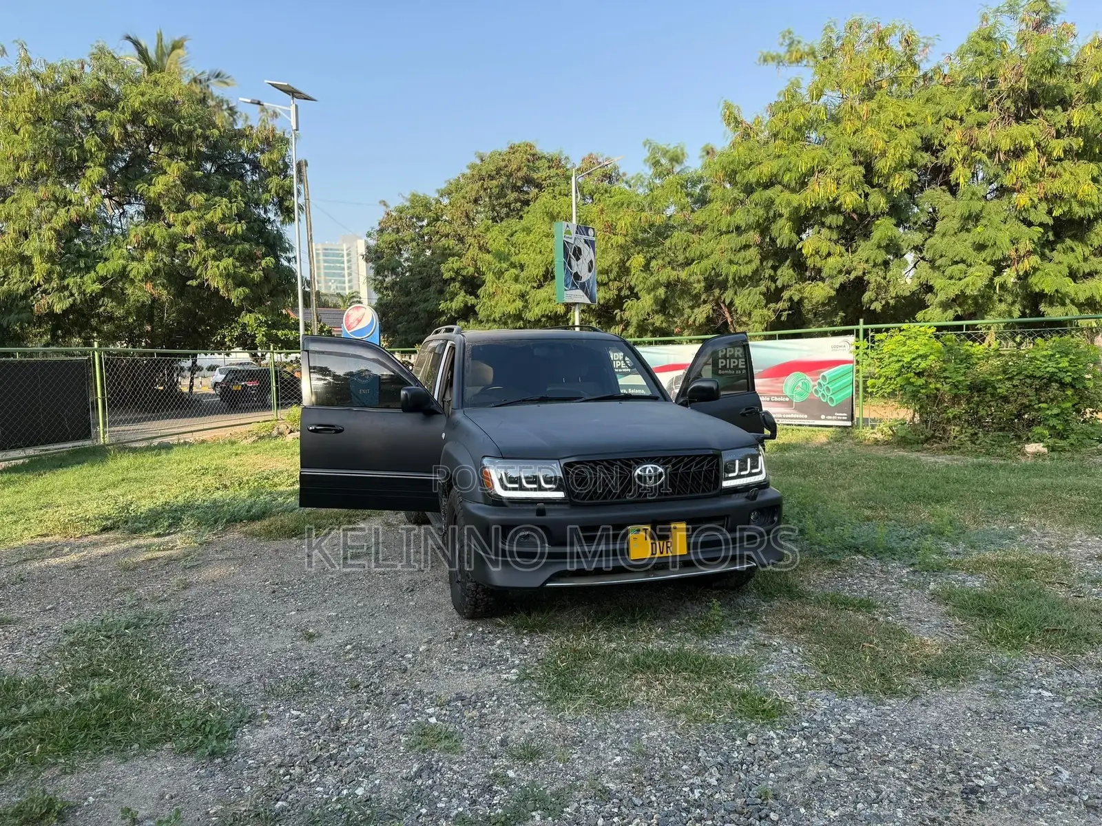 Toyota Land Cruiser 2003 Black