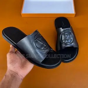 Louis Vuitton Black/White Sandals