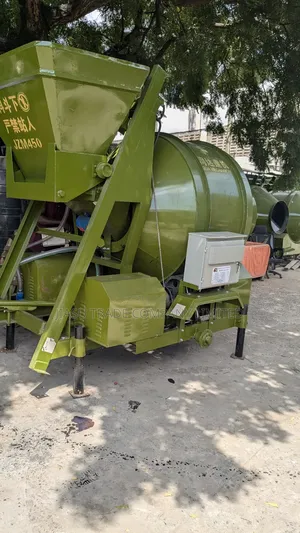 Concrete Mixer 700l