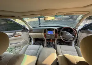 Toyota Land Cruiser 2003 Black