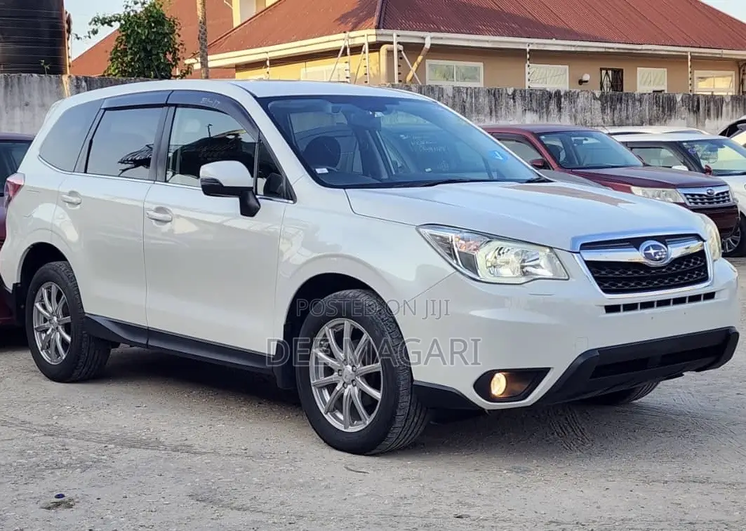 Subaru Forester 2014 White