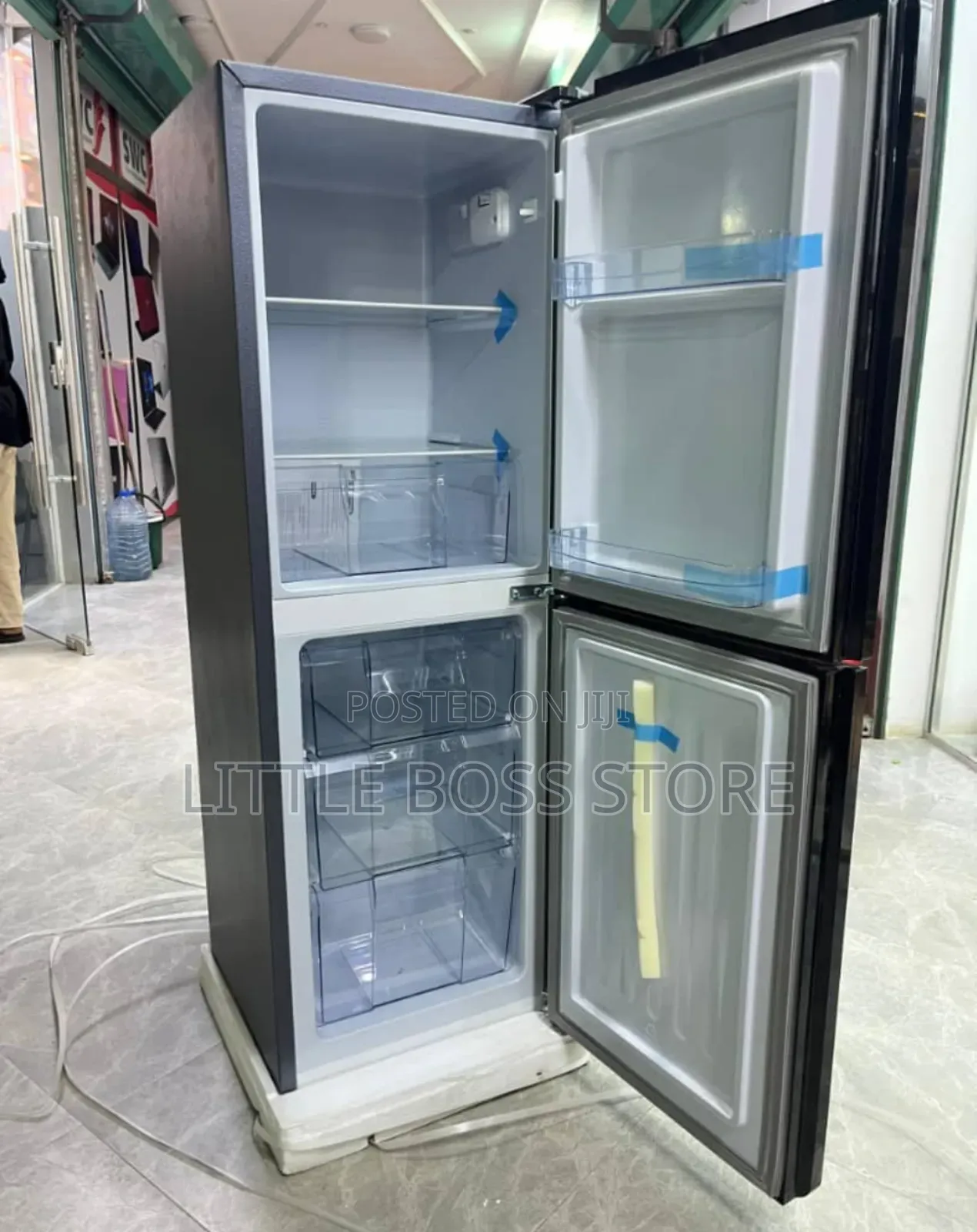 Blackark Fridge 168 L