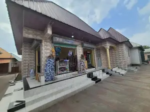 8bdrm Apartment in Mbagala Chamazi, Temeke for sale