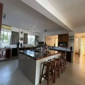 Furnished 5bdrm Maisonette in Bahari Beach, Kinondoni for sale