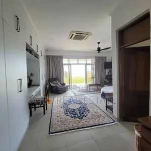 Furnished 5bdrm Maisonette in Bahari Beach, Kinondoni for sale