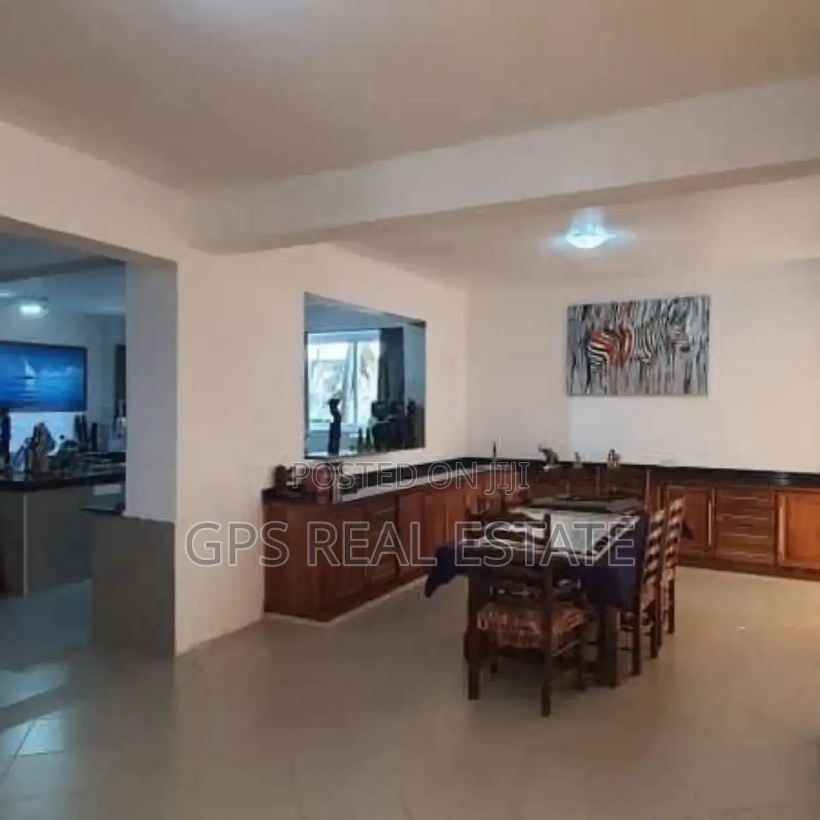 Furnished 5bdrm Maisonette in Bahari Beach, Kinondoni for sale
