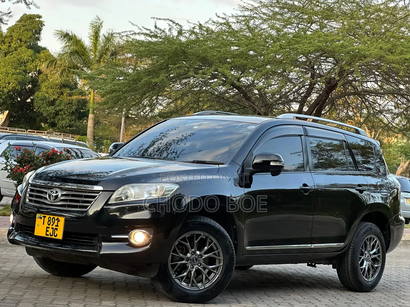 Toyota Vanguard 2010 Black