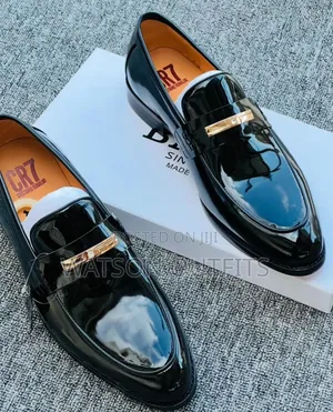 Leather Shoes in Cr7(C.Ronaldo) Brand