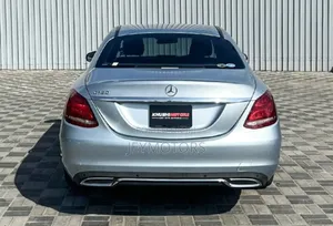Mercedes-Benz C180 2014 Silver