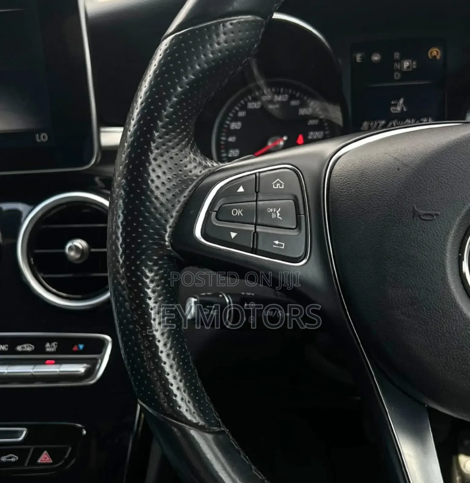 Mercedes-Benz C180 2014 Silver