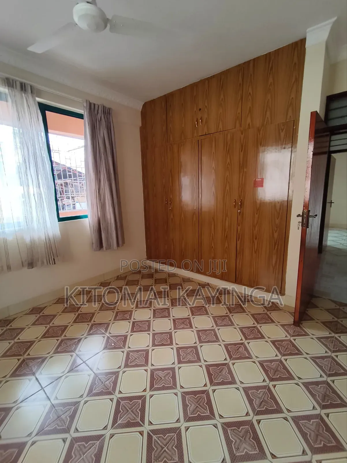 4bdrm Apartment in Upanga West for rent