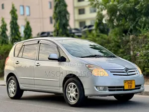 Toyota Corolla Spacio 2005 Silver