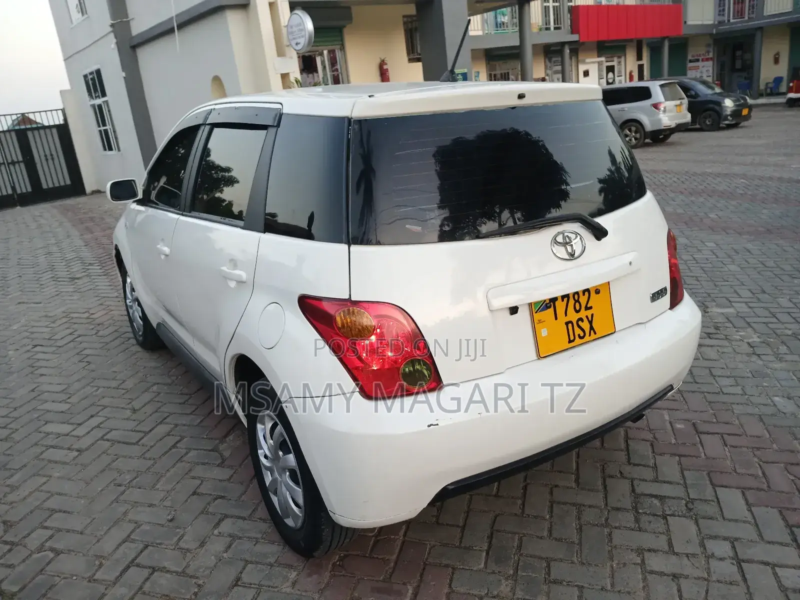 Toyota IST 2004 White