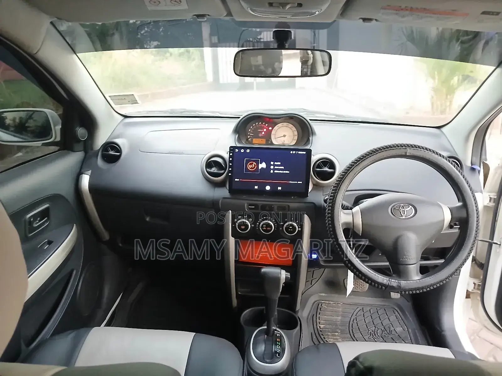 Toyota IST 2004 White