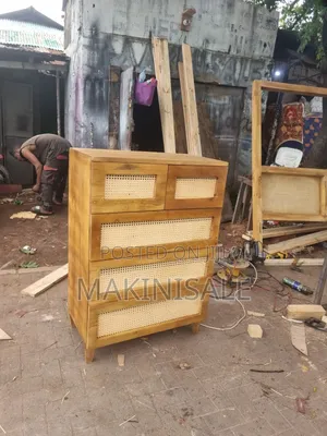 Console Table Nzuri Pine