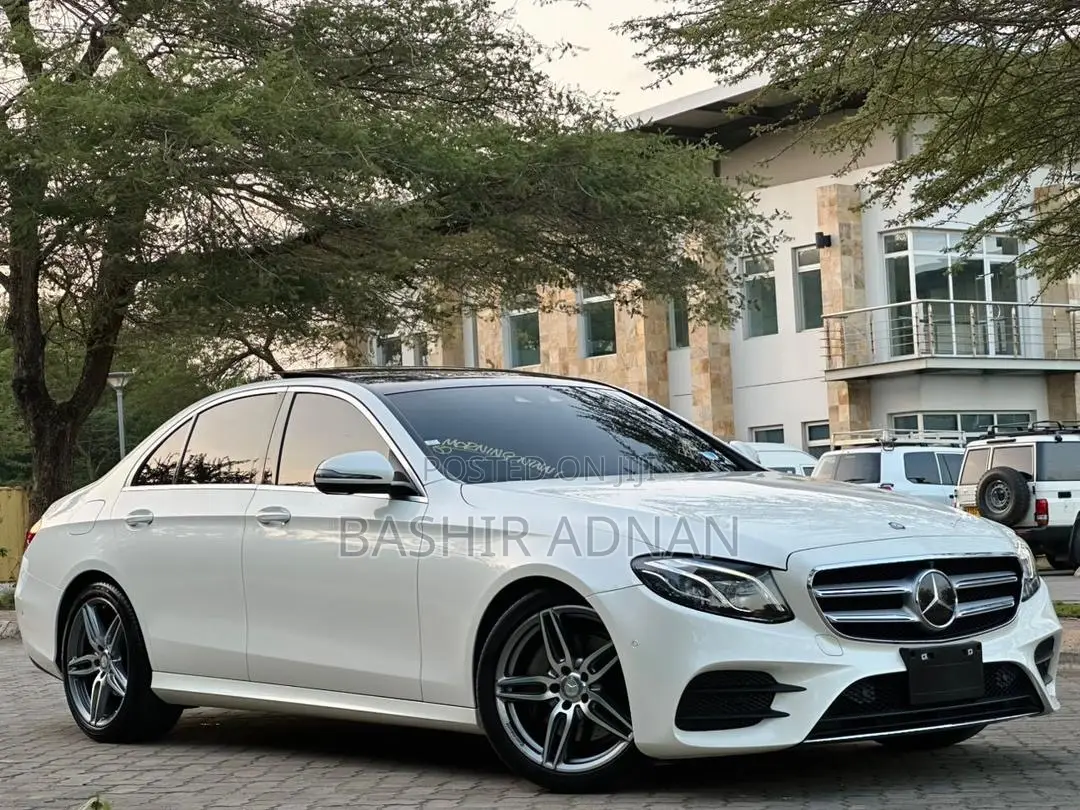 Mercedes-Benz E220 2016 White