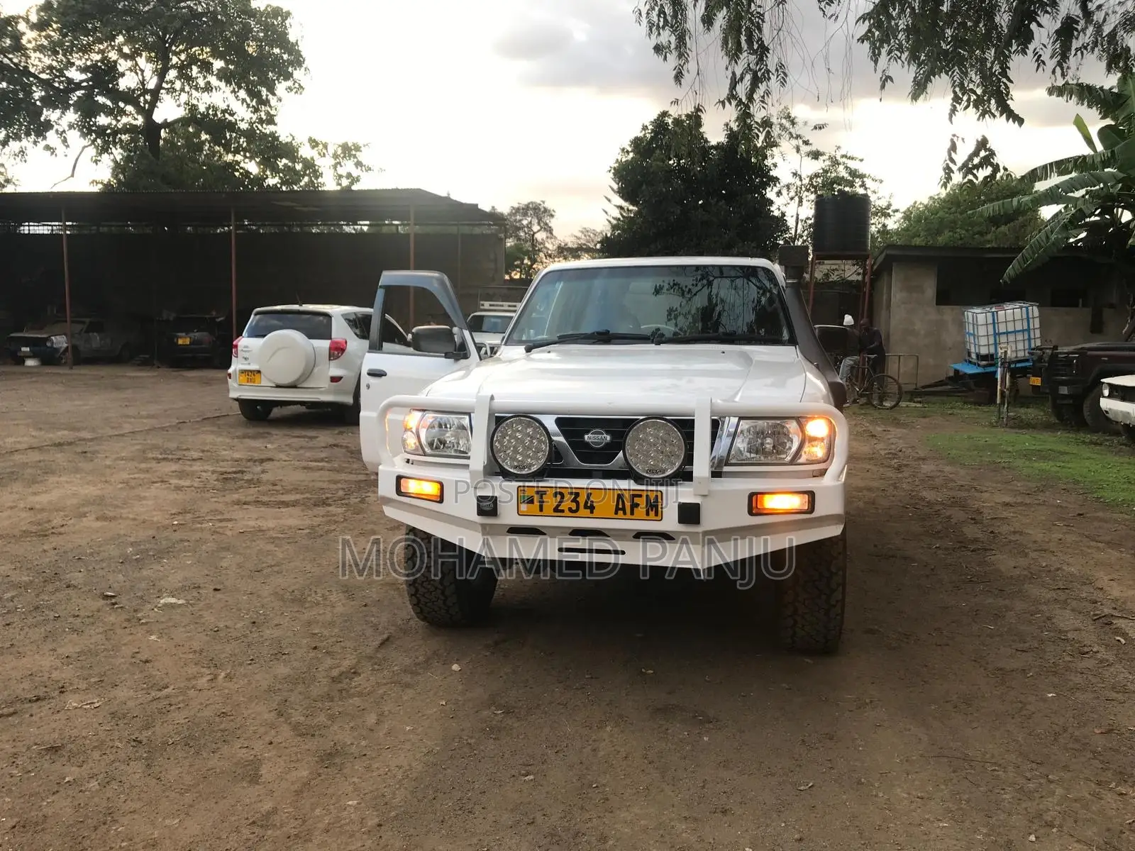Nissan Patrol 1999 White