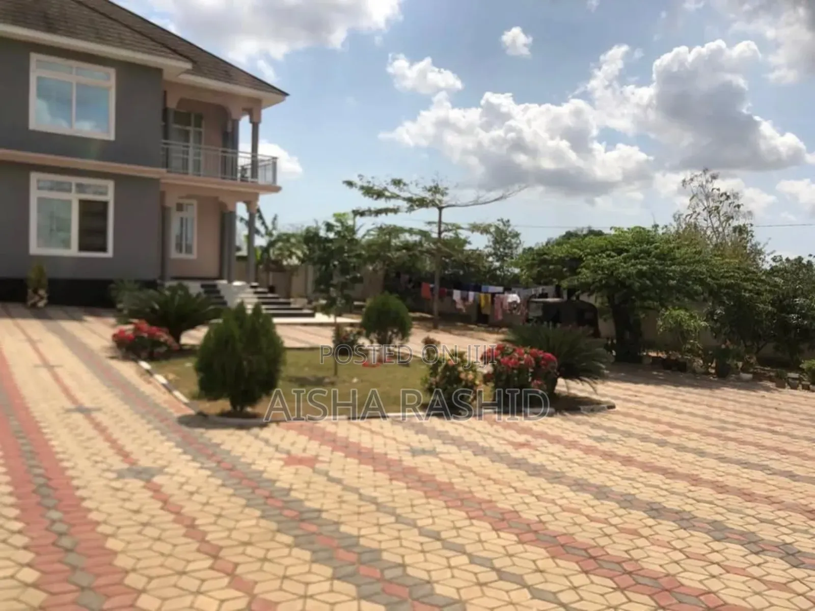 5bdrm House in Bunju for sale