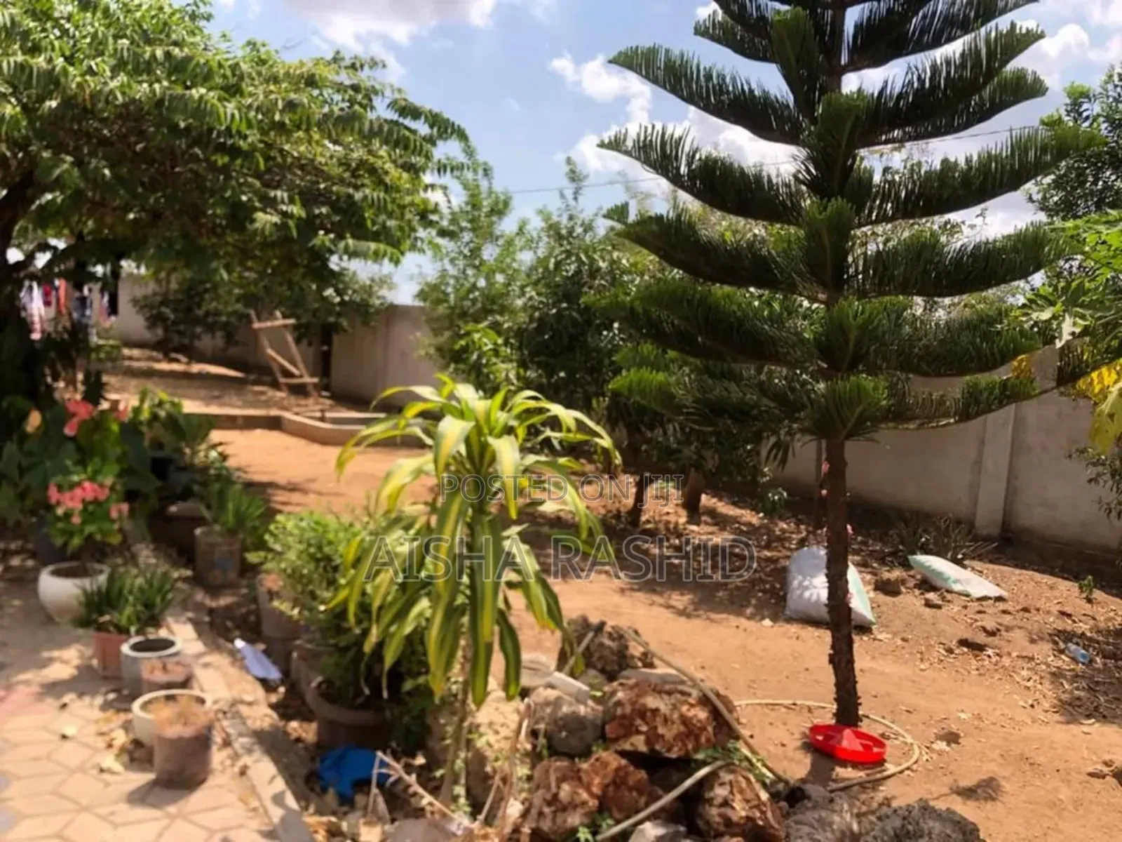 5bdrm House in Bunju for sale