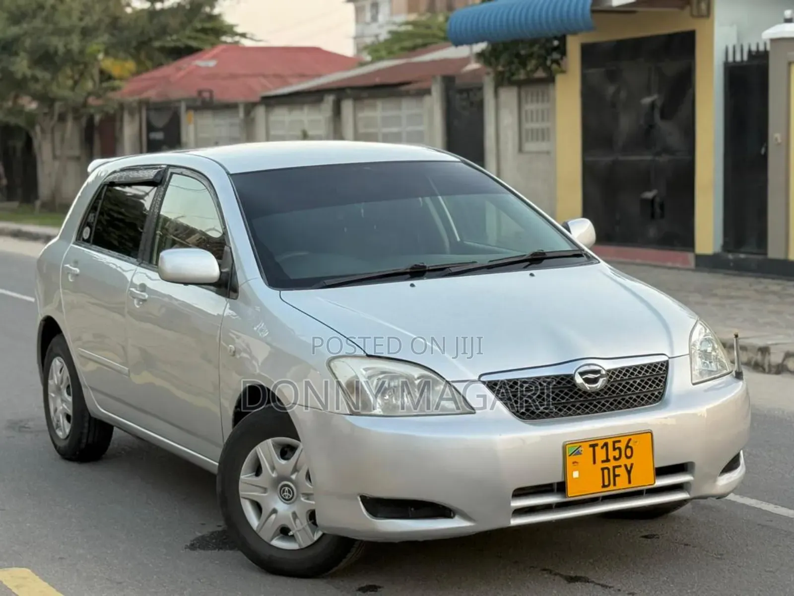 Toyota Corolla RunX 2004 Silver