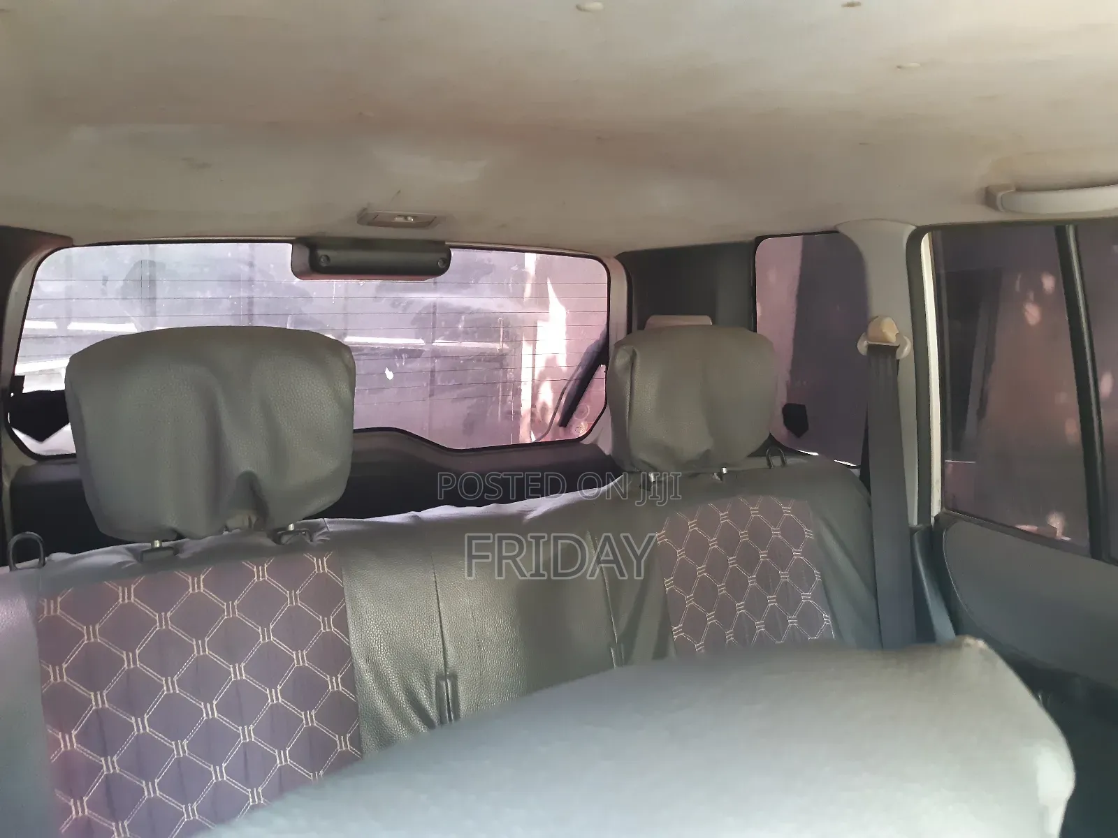 Mitsubishi Pajero 2000 White