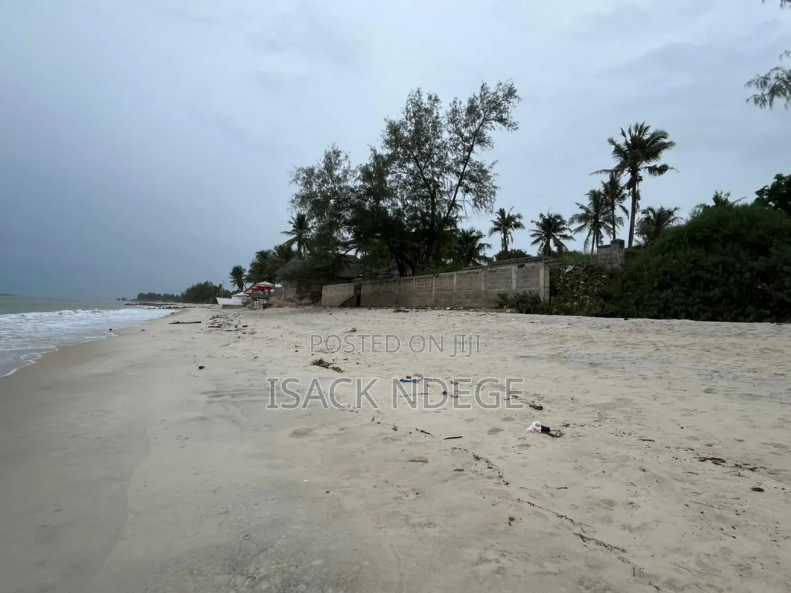 Beach Plot for Sale in Bahari Beach