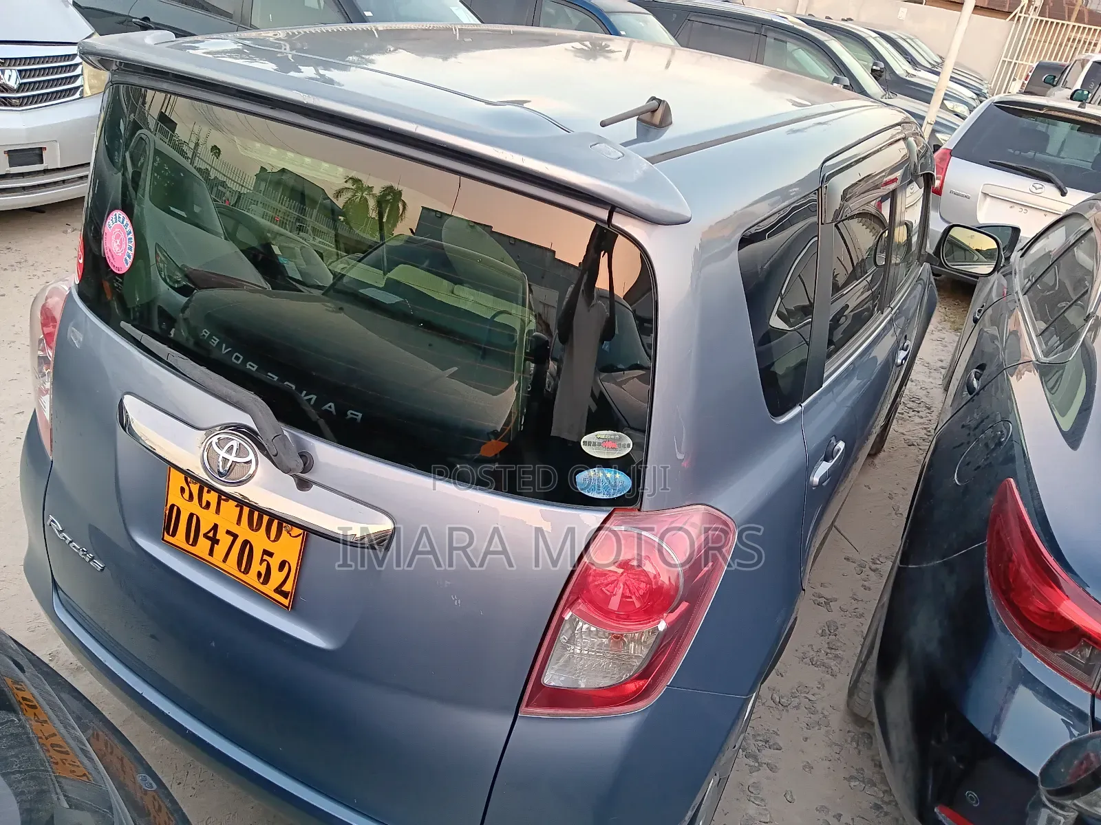 Toyota Ractis 2008 Gray